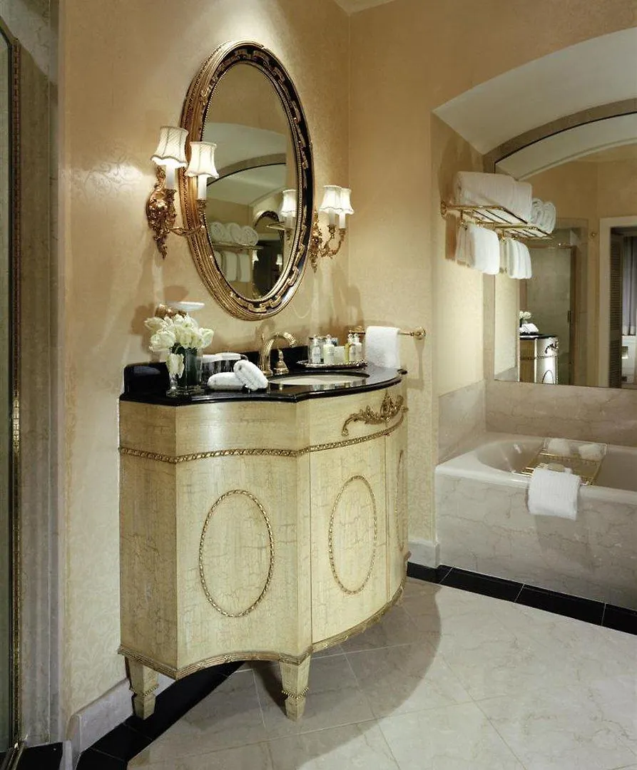 The Towers Of The Waldorf Astoria Hotel New York