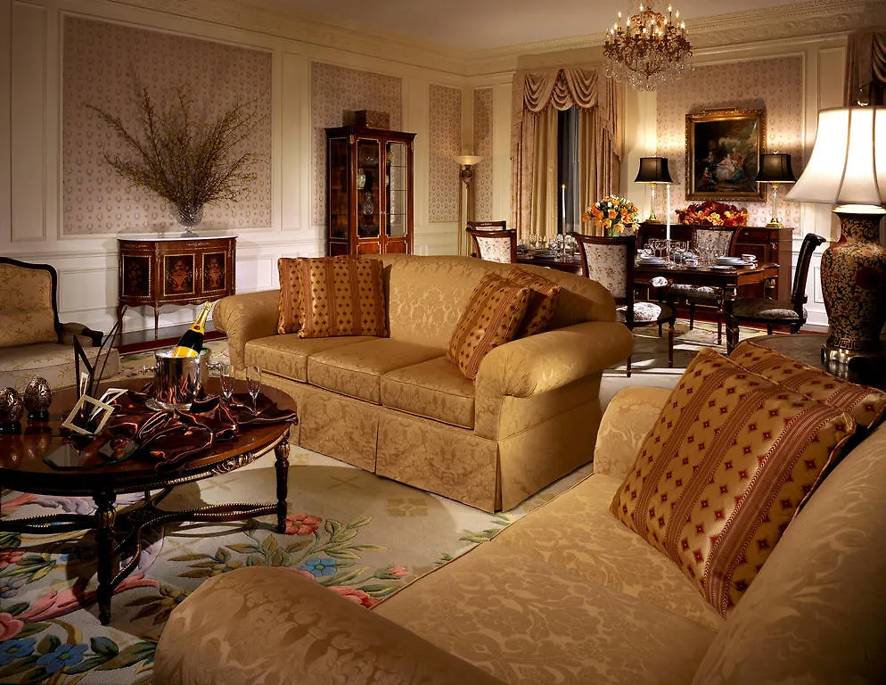The Towers Of The Waldorf Astoria Hotel New York