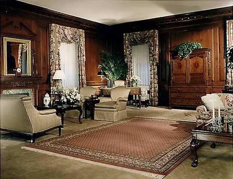 The Towers Of The Waldorf Astoria Hotel New York