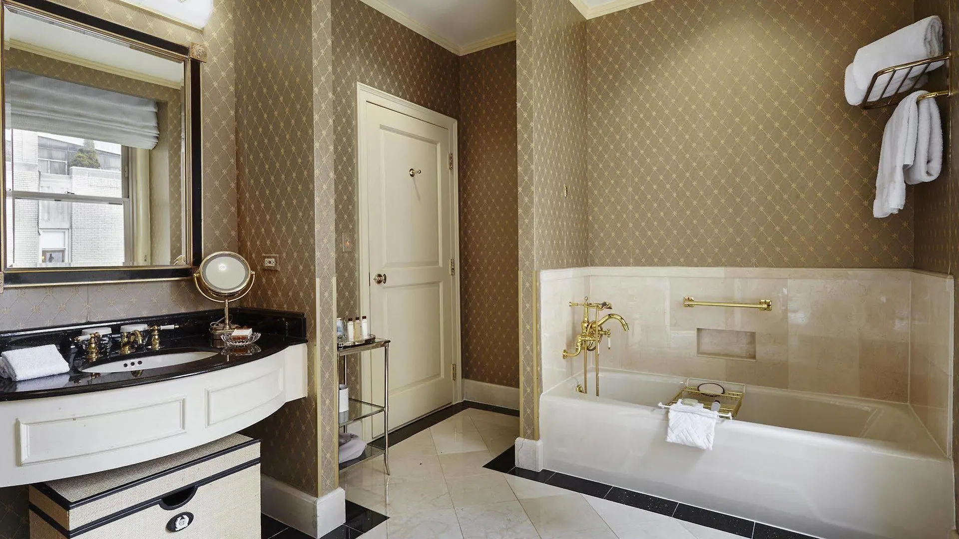 *****  Hotel The Towers Of The Waldorf Astoria New York USA